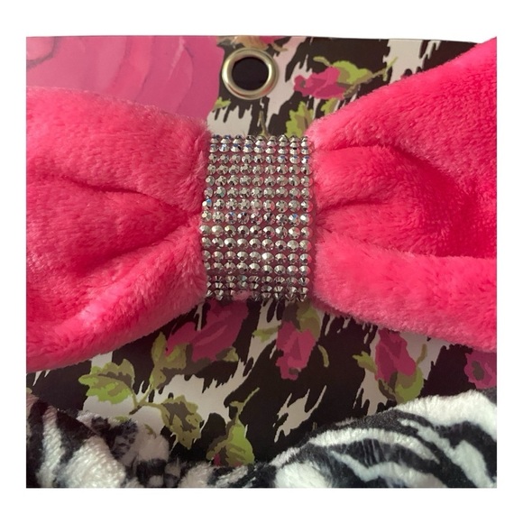 NWT-BETSY JOHNSON-TWO SPA HEADBANDS - Picture 2 of 5